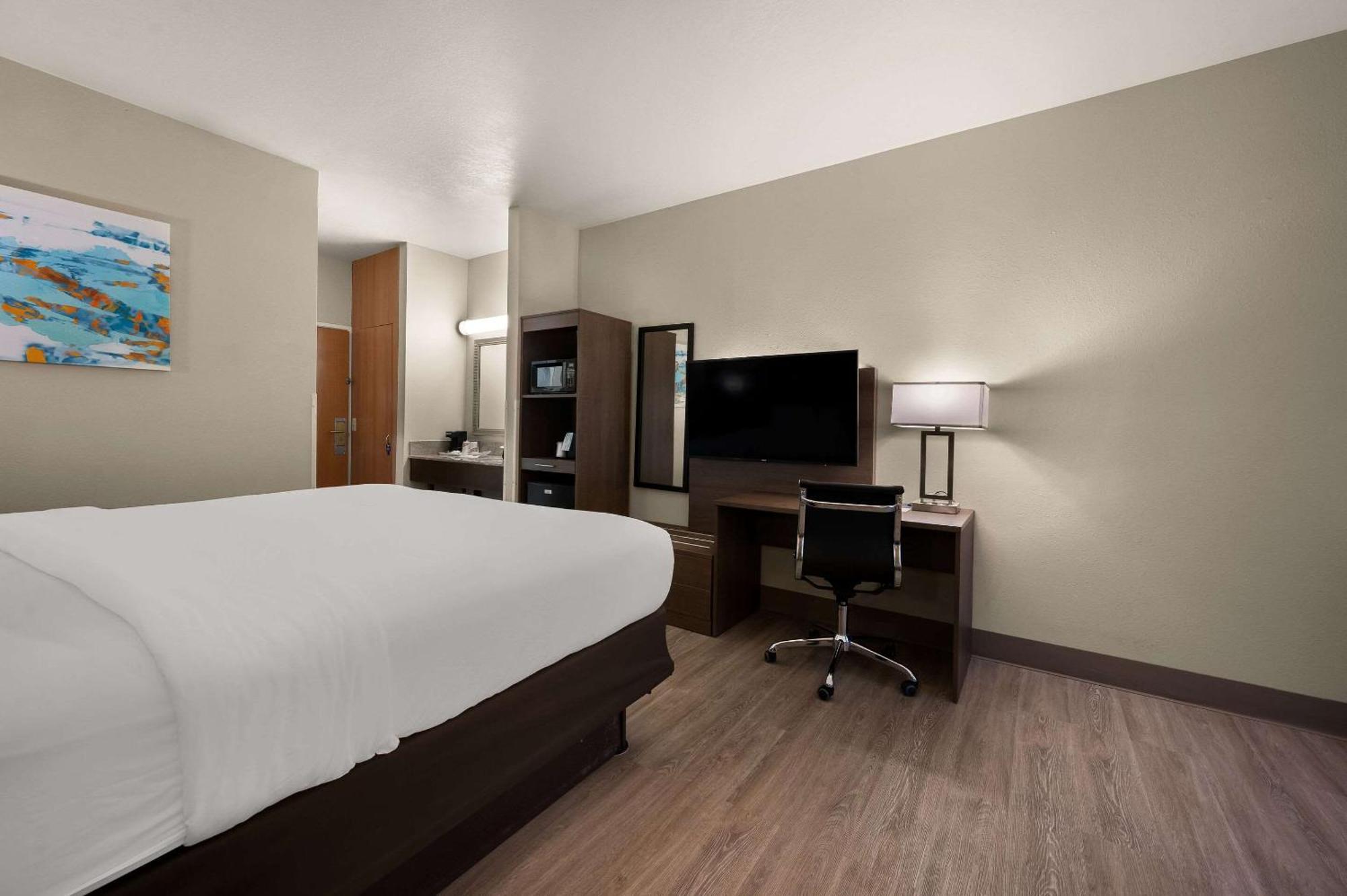 Comfort Inn & Suites Fenton Экстерьер фото