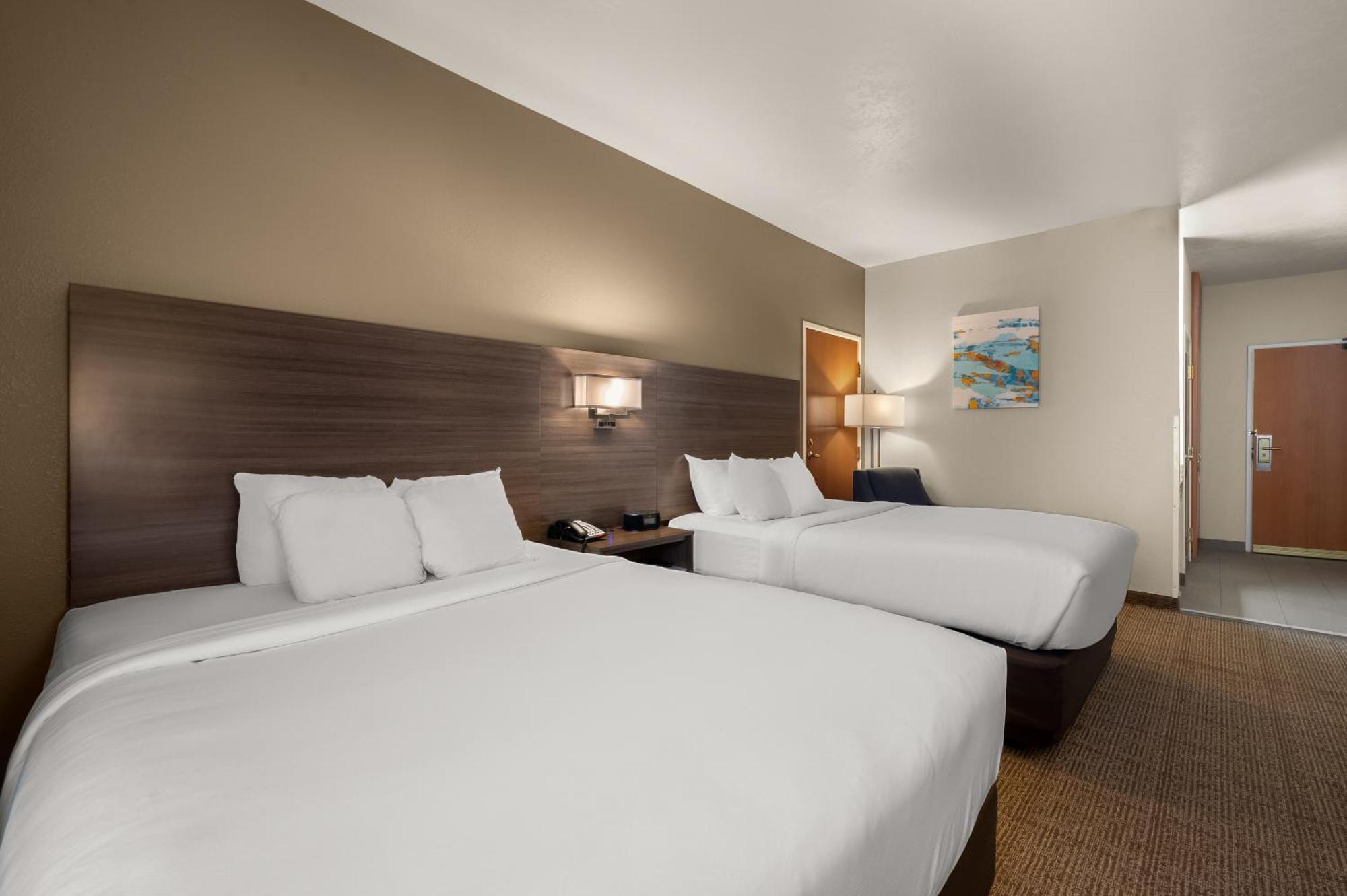 Comfort Inn & Suites Fenton Экстерьер фото