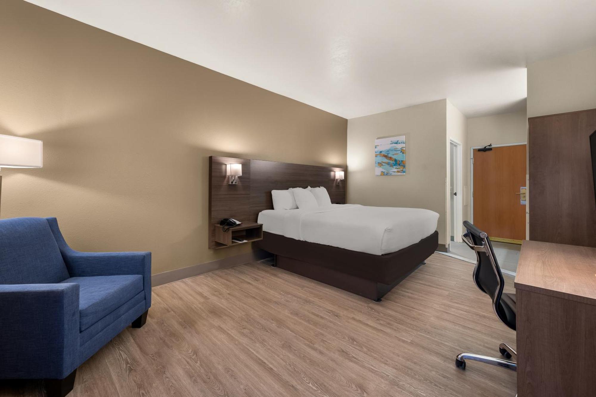Comfort Inn & Suites Fenton Экстерьер фото