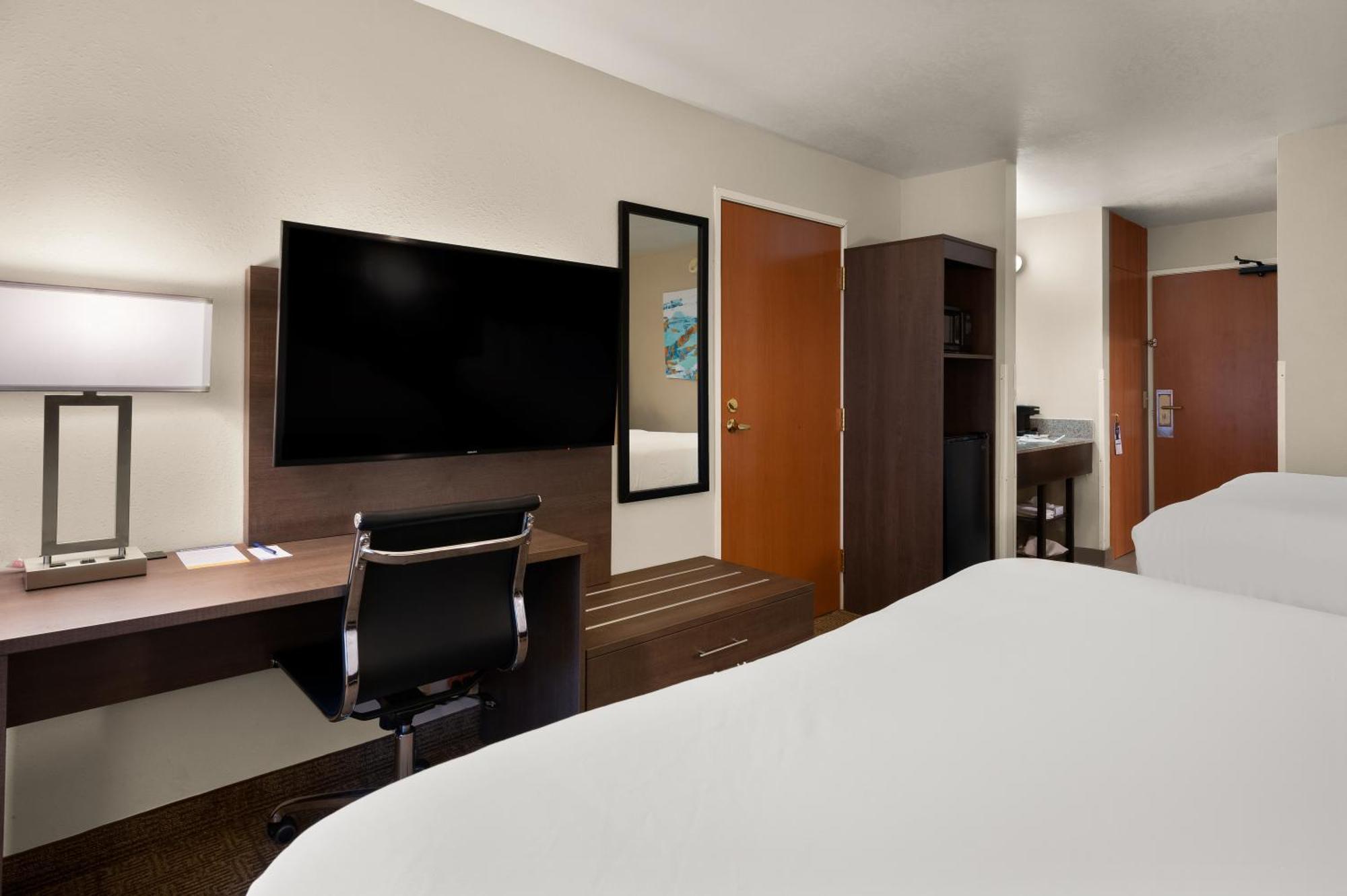 Comfort Inn & Suites Fenton Экстерьер фото