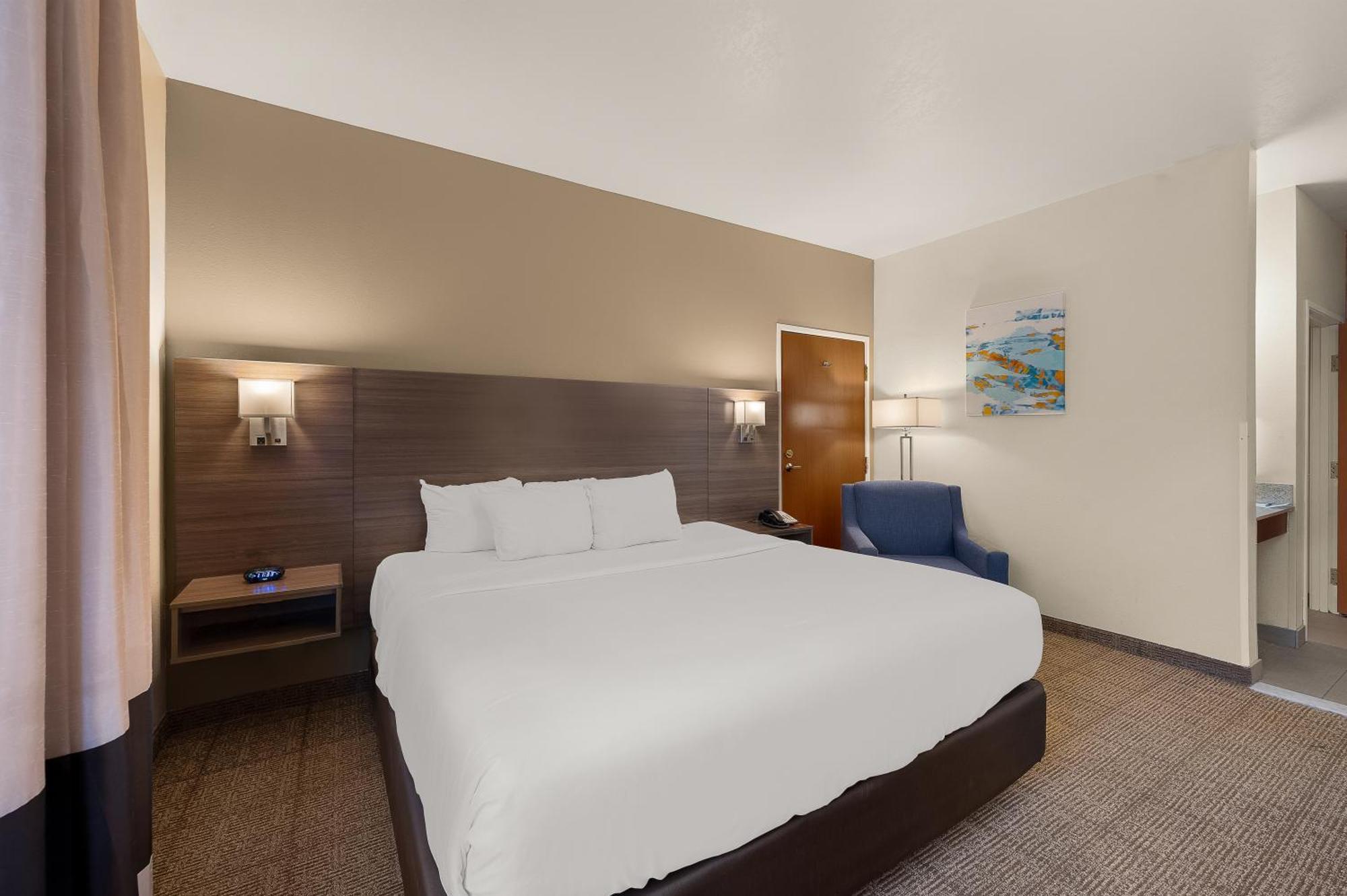 Comfort Inn & Suites Fenton Экстерьер фото